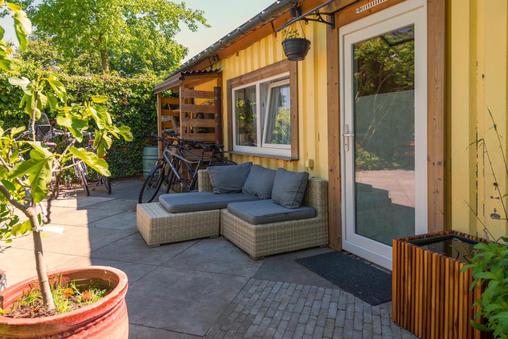 Tiny House - Leenfietsen, Eigen Keuken En Badkamer Неймеген Экстерьер фото