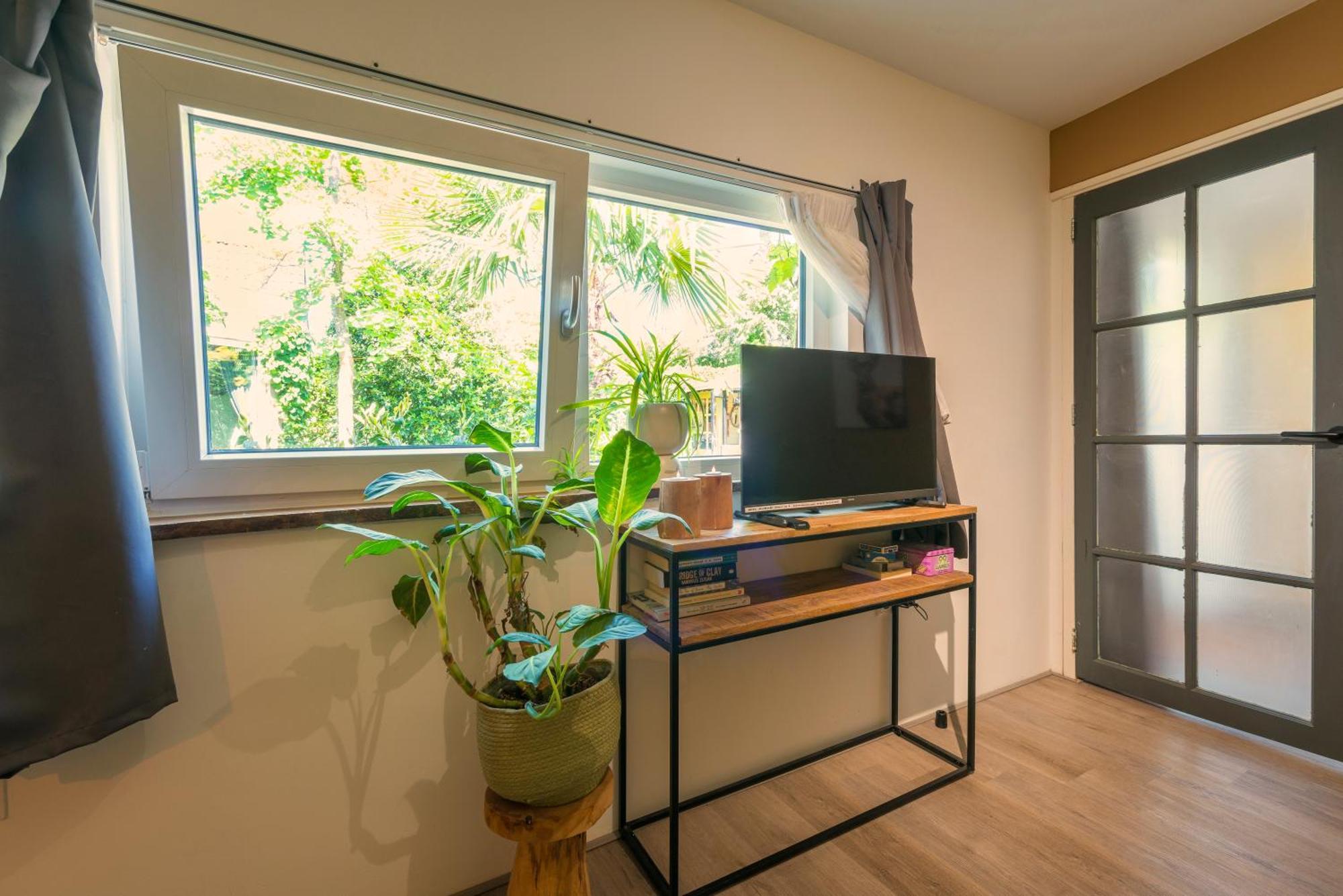 Tiny House - Leenfietsen, Eigen Keuken En Badkamer Неймеген Экстерьер фото