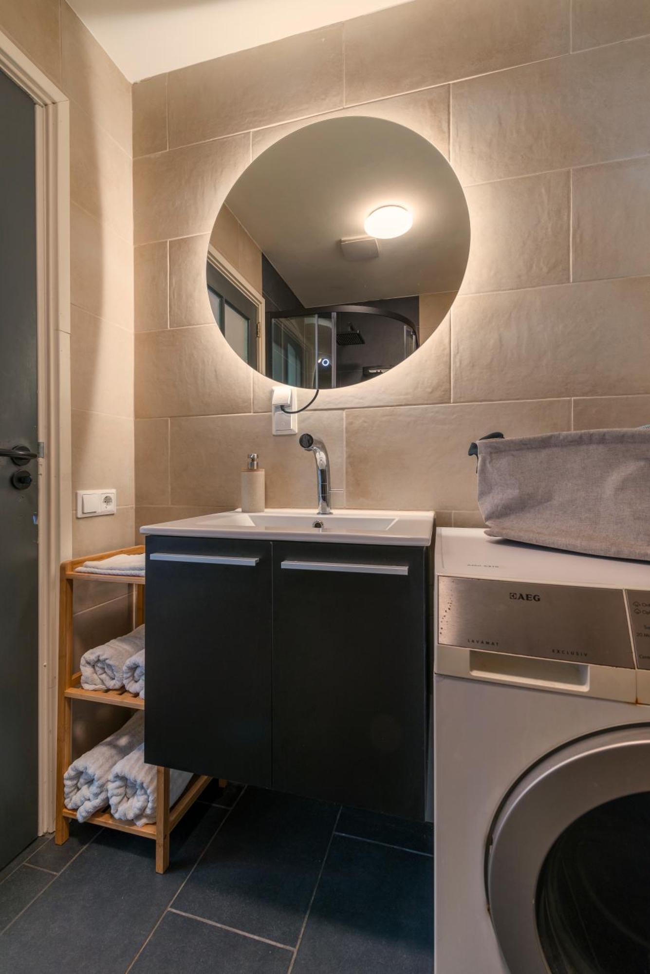 Tiny House - Leenfietsen, Eigen Keuken En Badkamer Неймеген Экстерьер фото
